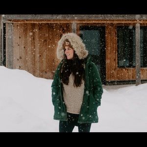 Meet your Posher, Hannah